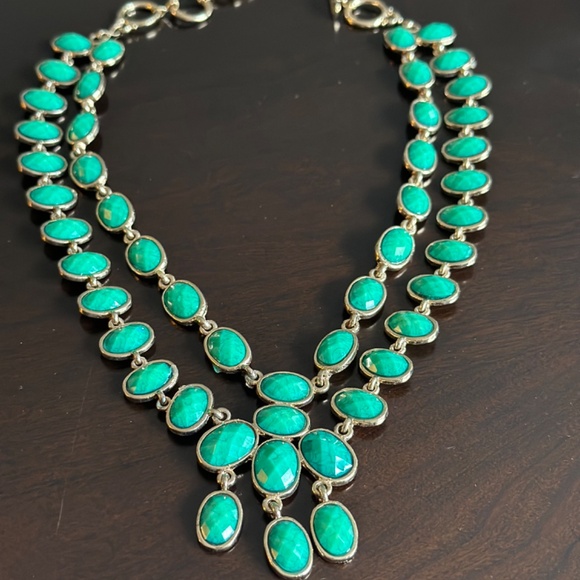 Amrita Singh Necklace - Picture 5 of 7